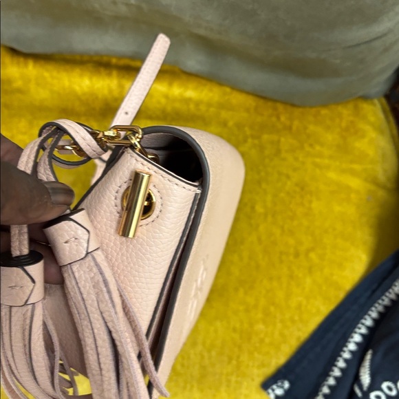 Tory Burch Light Pink Crossbody Bag - Picture 8 of 13
